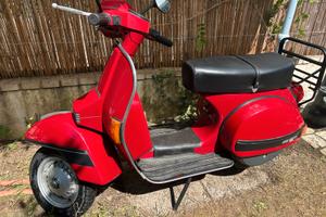 Vespa PX 125 E Arcobaleno - restaurata - documenti