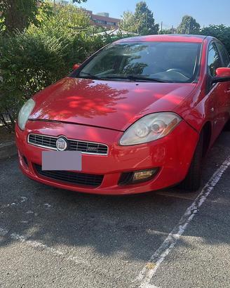 FIAT bravo 2008 , BISOGNA SERVIZIO