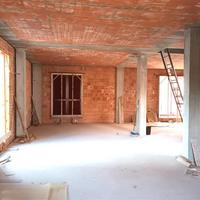 Bene Vagienna (CN) villa libera a tre lati