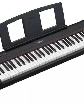 Yamaha np-15  Piaggero Black