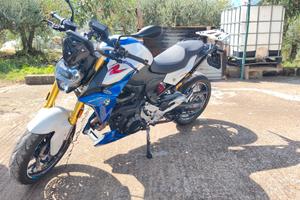 BMW F 900 R  Sport  Garazia  BMW 