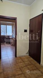 Pressi Brunelleschi trilocale 117 mq 2° piano