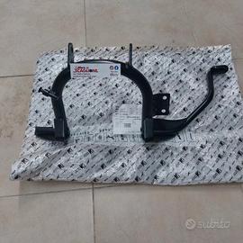 CAVALLETTO CENTRALE ORIGINALE PIAGGIO MEDLEY 125 1