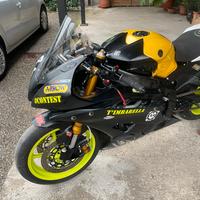 Yamaha yzf R6 pista