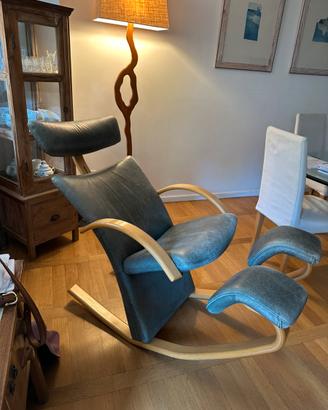 Poltrona Stokke Varier Gravity Balance in pelle