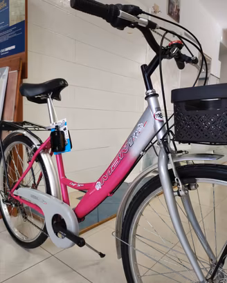 bicicletta femmina passeggio 26 semi NUOVA 