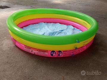 Piscinetta tonda per bambini con pompa a pedale