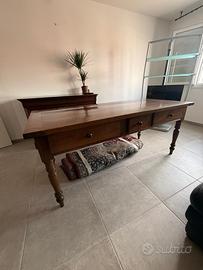 Tavolo antico in legno massello