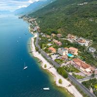 Capodanno 2025 lago di garda manolocale 2 persone