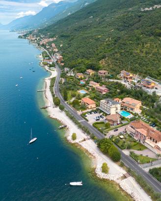 Capodanno 2025 lago di garda manolocale 2 persone