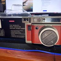 Lomo’Instant Wide Camera e Kit di Lenti