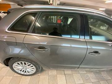 PORTA POSTERIORE DESTRA AUDI A3 8V ANNO 2018