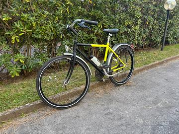 Bicicletta sportiva Mountain-bike