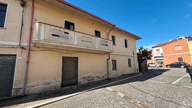 Bilocale da ristrutturare a Musei