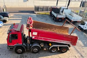 IVECO TRAKKER 410E44 H Camion/ Rib. Post.