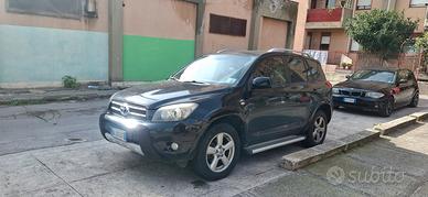 auto toyota buone condizioni 