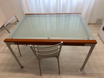 Tavolo in vetro allungabile 120-240X90 - n.4 sedie