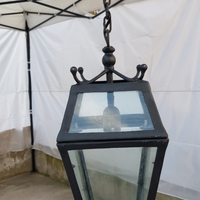 Lampadario in ferro battuto fatto a mano
