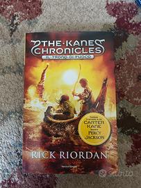 Libro Il Trono di fuoco di Rick Riordan