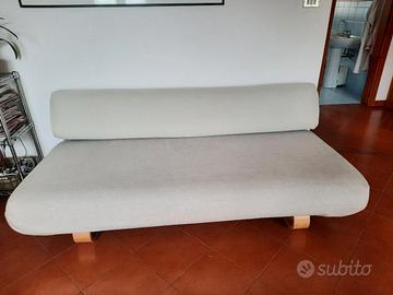 divano vantaggio Ikea