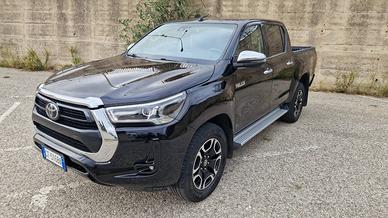 Toyota Hilux 2.8 d automatico - Executive