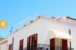 In centro a soli 100 metri dalla spiaggia