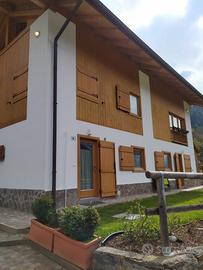 Vacanza estiva in baita con giardino privato