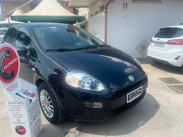 Fiat Punto 1.3 MJT 75cv 5p. Street /OK Neopatentat