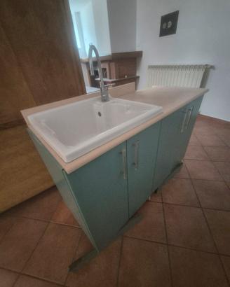 Mobile bagno/lavanderia