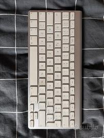 Tastiera apple a batterie bluetooth