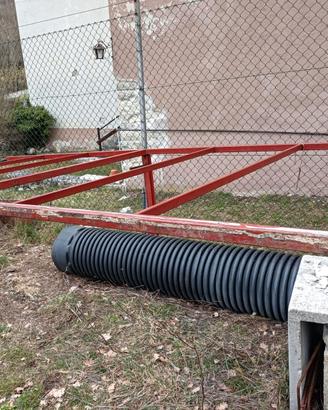 Gazebo o voliera per animali