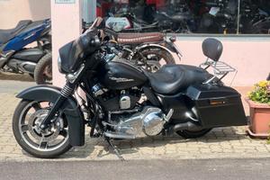 Harley-davidson CVO Street Glide 1800 FLHXSE IN PR