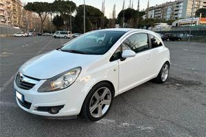 Opel corsa 1.2 enjoy