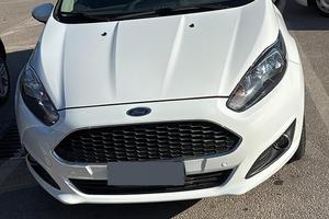Ford fiesta 2016