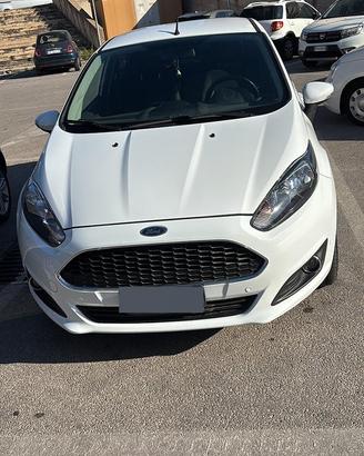Ford fiesta 2016