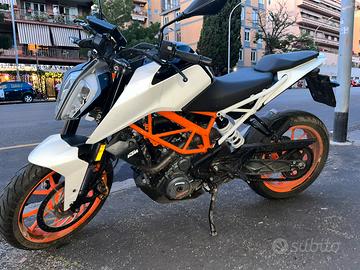 Ktm duke 390