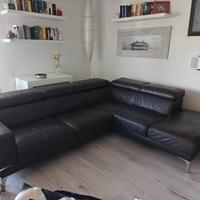 Divano in pelle testa di moro