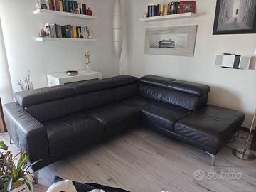 Divano in pelle testa di moro