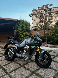 Moto Guzzi V100 Mandello S 2024  