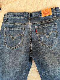 Pantalone Jeans levis bambino molto bello