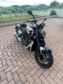 YAMAHA V-Max 1700