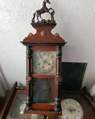 orologio a pendolo