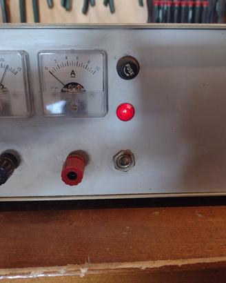 Alimentatore 12 V