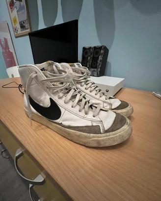 Nike blazer mid
