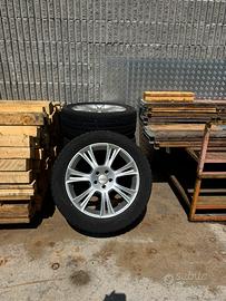 Pneumatici completi con gomme estive Mercedes ML