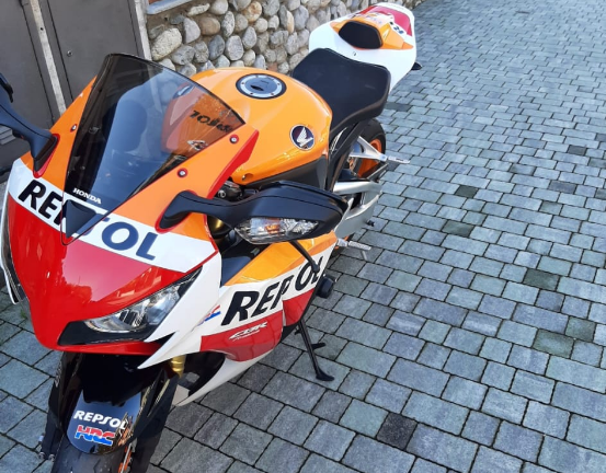 Moto Honda cbr 1000 RR