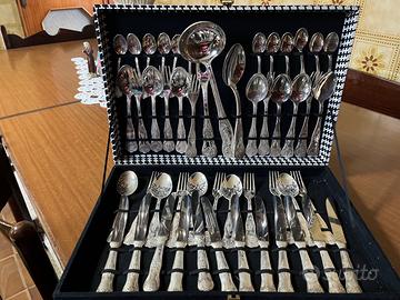 Set di posate laccate in argento