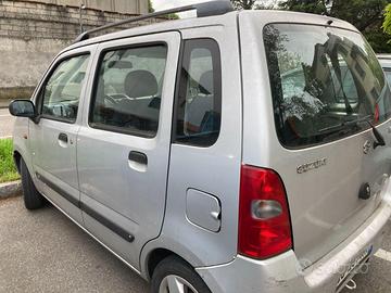 Suzuki Wagon R anno 2002