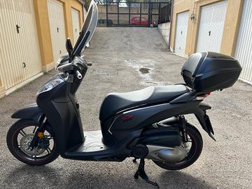 Honda Sh 300 Sport - Moto e Scooter In vendita a Caltanissetta