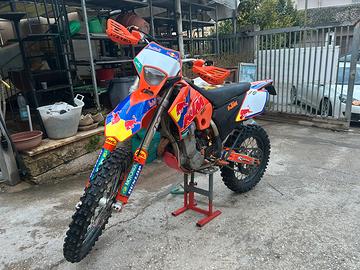 Ktm 525 2005
